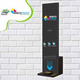 TOTEM DISPENSER BOX 5L ESTRUTURA DE FERRO DIMENSÕES - 40 x 40 x 160  - LAMINAS DE PS  PERSONALIZADO